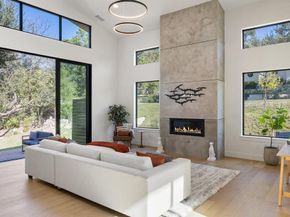 419 Hazeltine DR, Lakeway TX 78734