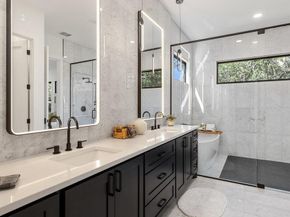 419 Hazeltine DR, Lakeway TX 78734