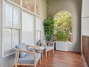 702 San Antonio ST, Austin TX 78701