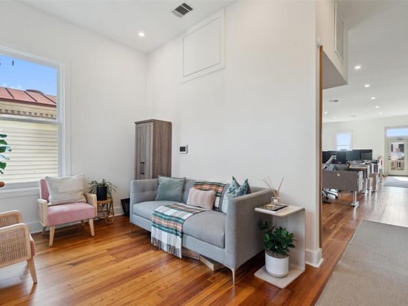 702 San Antonio ST, Austin TX 78701