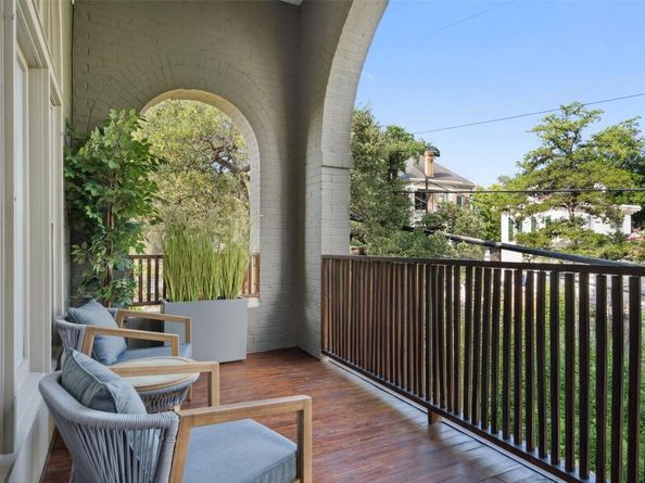702 San Antonio ST, Austin TX 78701