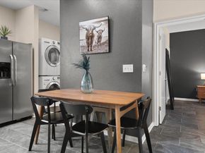 4806 Mendoza DR, Austin TX 78721