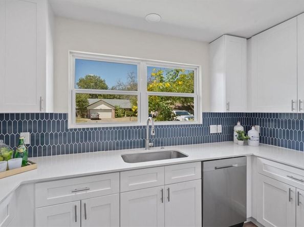 6901 Windrift WAY, Austin TX 78745