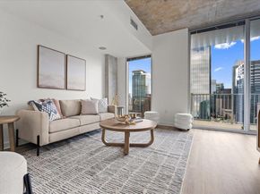 360 Nueces ST 2807, Austin TX 78701