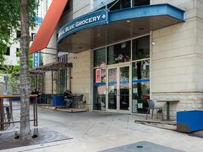 360 Nueces ST 2807, Austin TX 78701