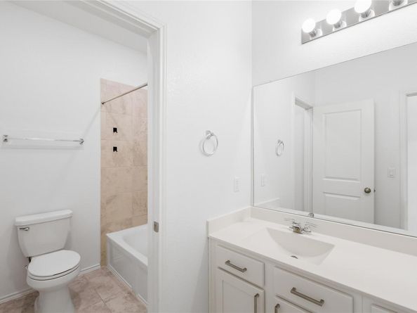 1203 Diggy DR, Austin TX 78748