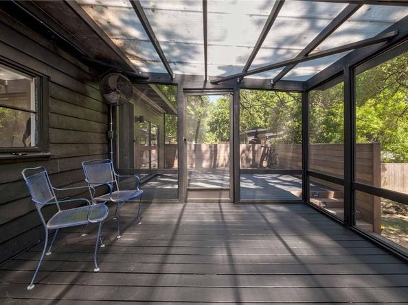 503 E Live Oak St, Austin TX 78704
