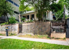 906 E 6th ST, Austin TX 78702