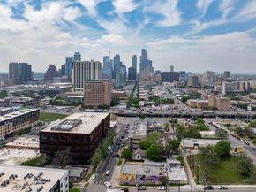906 E 6th ST, Austin TX 78702