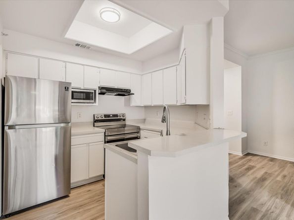 6000 Shepherd Mountain CV 1805, Austin TX 78730