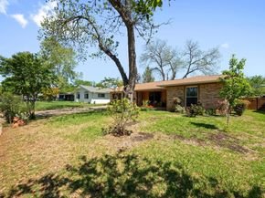 3202 Whiteway DR, Austin TX 78757