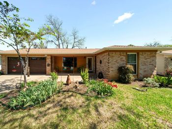 3202 Whiteway DR