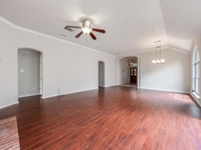 1853 Dapplegrey LN, Austin TX 78727