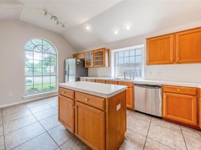 1853 Dapplegrey LN, Austin TX 78727