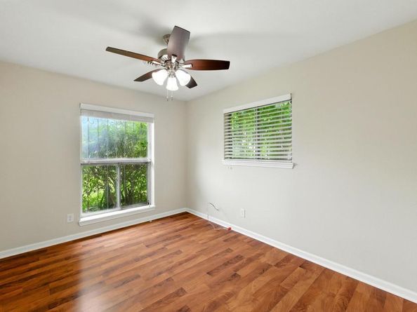 5103 Stone Gate DR, Austin TX 78721