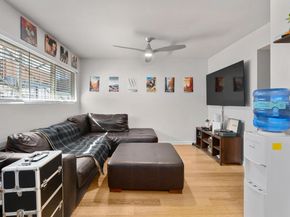 2404 Longview ST 105, Austin TX 78705