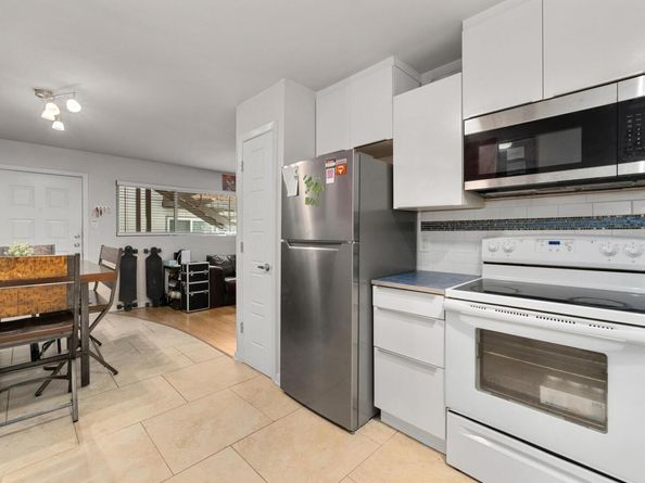 2404 Longview ST 105, Austin TX 78705