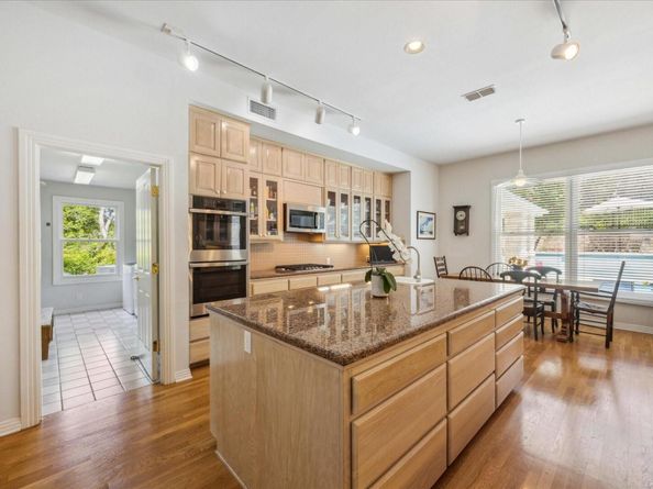 4307 Waterford PL, Austin TX 78731