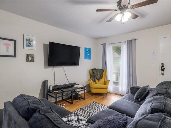 2207 Leon ST 203, Austin TX 78705
