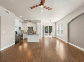 4301 Mansfield Dam RD 2101, Austin TX 78734