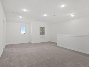 8006 Shining Flor RUN, Lago Vista TX 78645