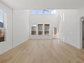 8006 Shining Flor RUN, Lago Vista TX 78645