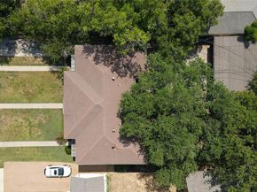 1703 Summit VW, Austin TX 78703