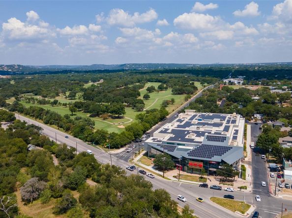 1703 Summit VW, Austin TX 78703