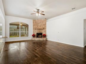 2001 Lacey Oak CV, Round Rock TX 78681