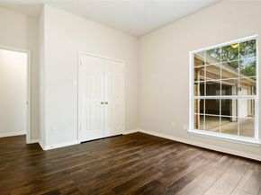 2001 Lacey Oak CV, Round Rock TX 78681