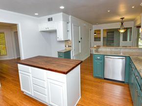 9801 Talleyran DR, Austin TX 78750