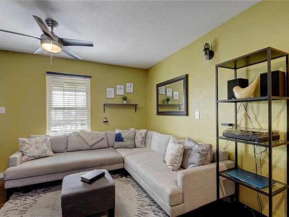 2302 East Side DR 20, Austin TX 78704