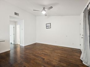 1503 W 9th ST 204, Austin TX 78703