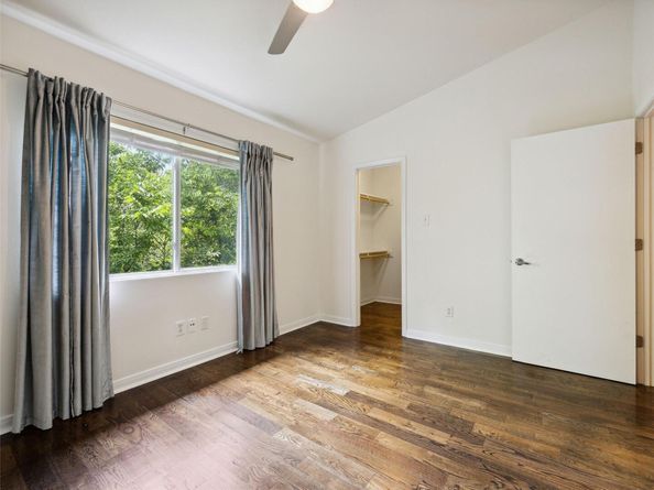1503 W 9th ST 204, Austin TX 78703