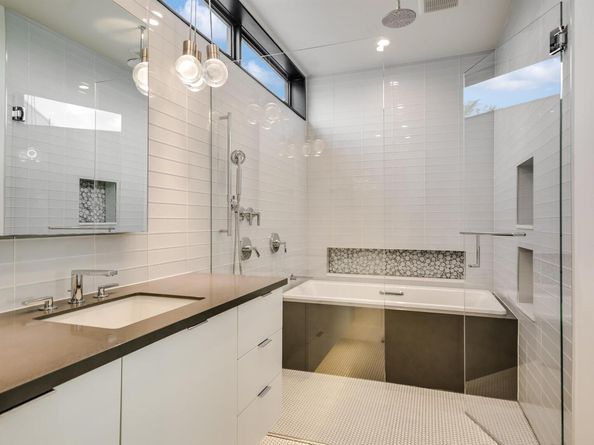 6607 W Courtyard DR, Austin TX 78730