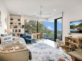 6607 W Courtyard DR, Austin TX 78730