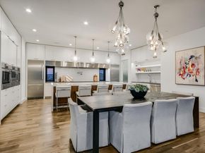 6607 W Courtyard DR, Austin TX 78730