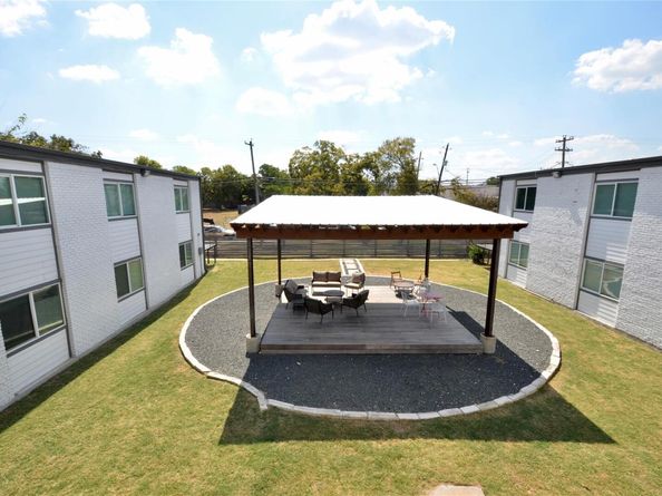 1200 E 52nd ST 208, Austin TX 78723