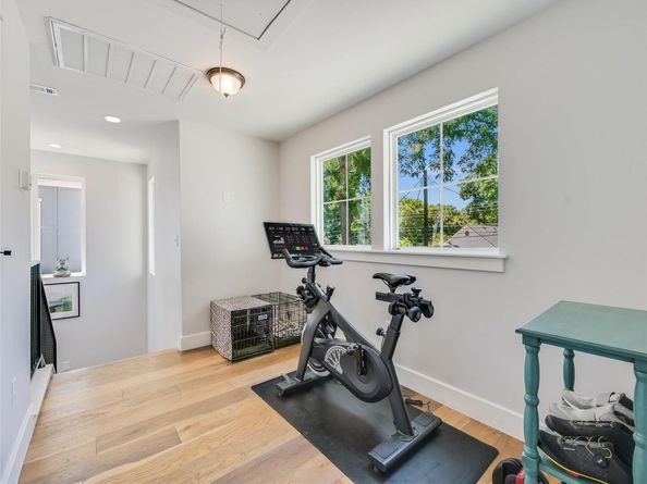 3102 Garwood ST 1, Austin TX 78702