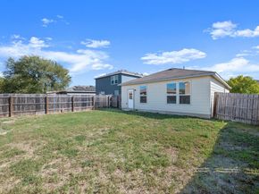 5704 Levenwood LN, Austin TX 78724