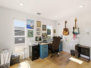 708 Newport DR, Spicewood TX 78669