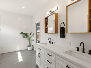 708 Newport DR, Spicewood TX 78669