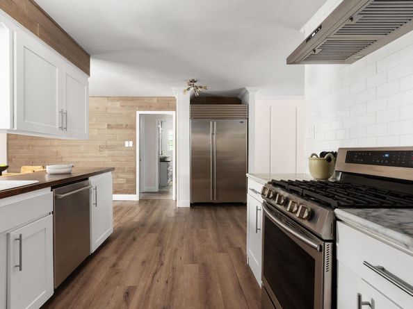 2403 Little John LN, Austin TX 78704