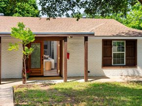 2403 Little John LN, Austin TX 78704