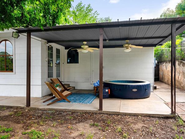 2403 Little John LN, Austin TX 78704