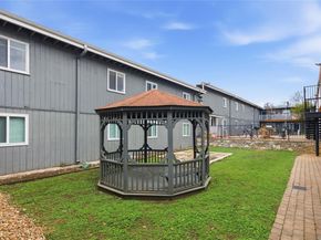 2401 Manor RD 232, Austin TX 78722