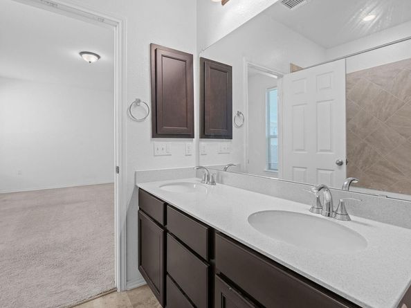 4720 Pell RD, Manor TX 78653
