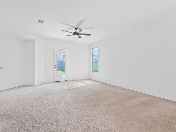 4720 Pell RD, Manor TX 78653