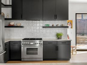 1301 Deloney ST, Austin TX 78721