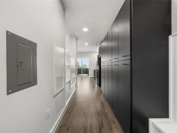 4510 Terry O LN unit 327, Austin TX 78745